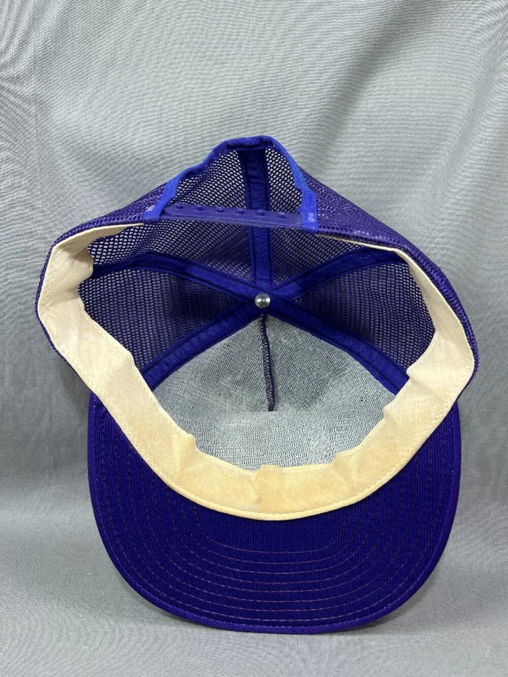 Snapback pre owned